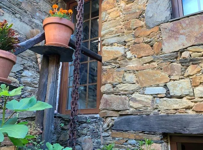 Portugal Mountain Splendour - Xisto Village Tarrastal